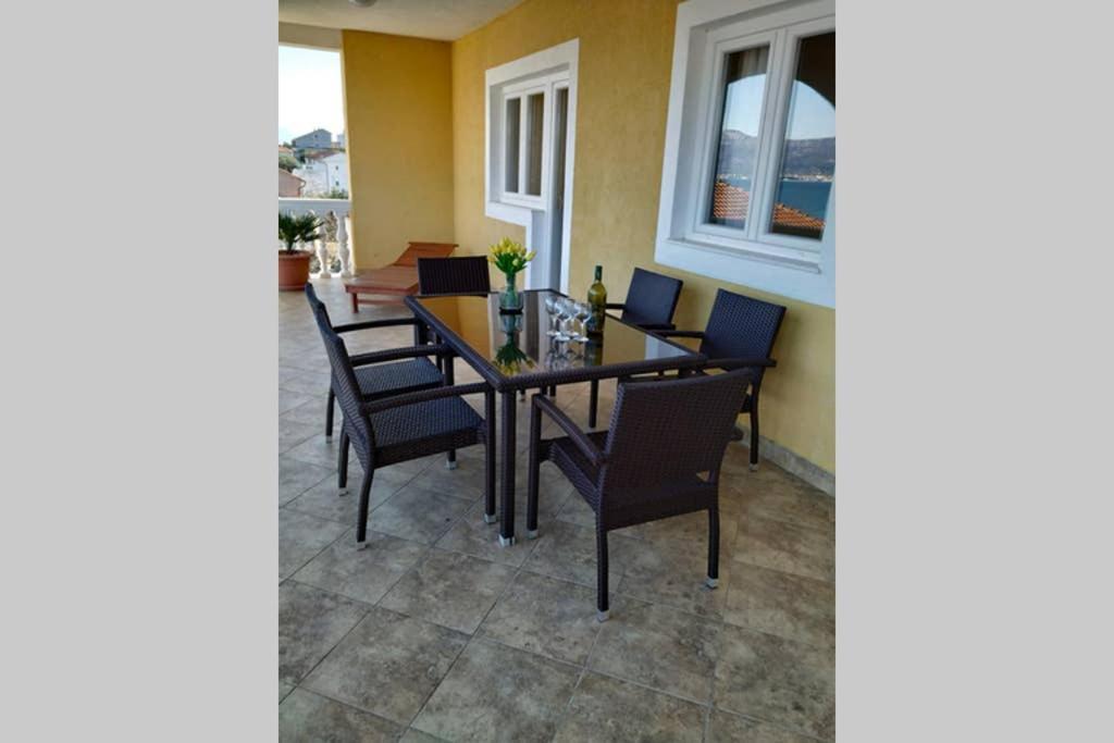 Apartmen Karmen 2 تروغير المظهر الخارجي الصورة